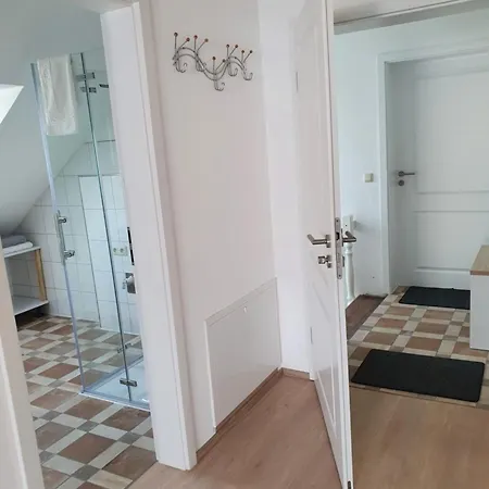 Mit Zwei Grossen Balkonen Im Neubau! 아파트